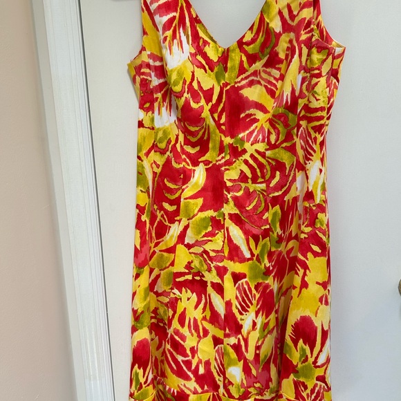 Ralph Lauren Sleeveless Flowered Midi Dress Size 10 - Picture 3 of 11